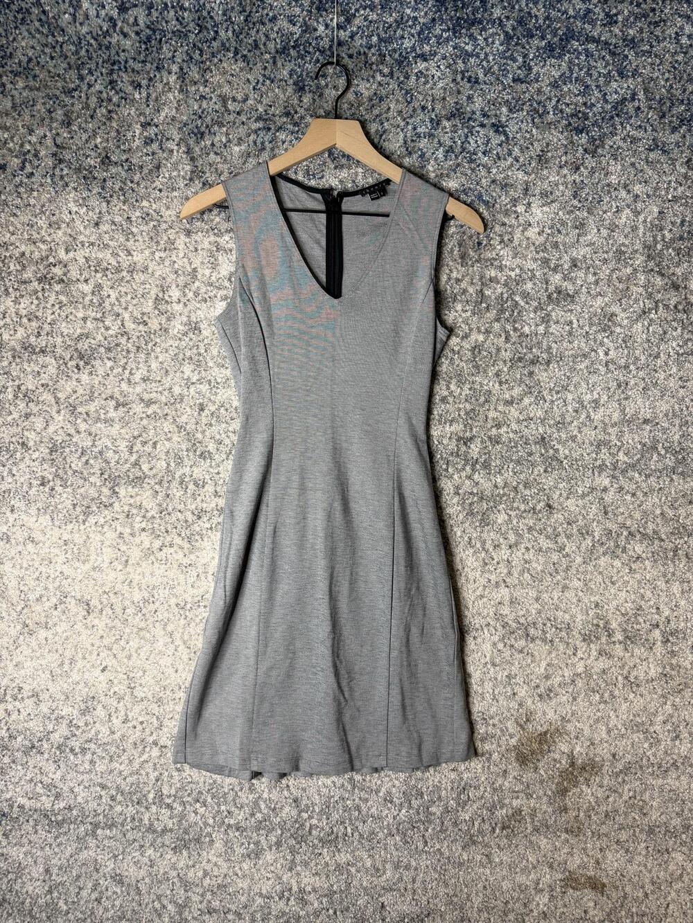 Theory Dress Womens 2 Gray V Neck Fit & Flare Sleeveless Knee Length Workwear